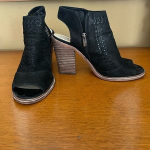 Vince Camuto black open toe booties